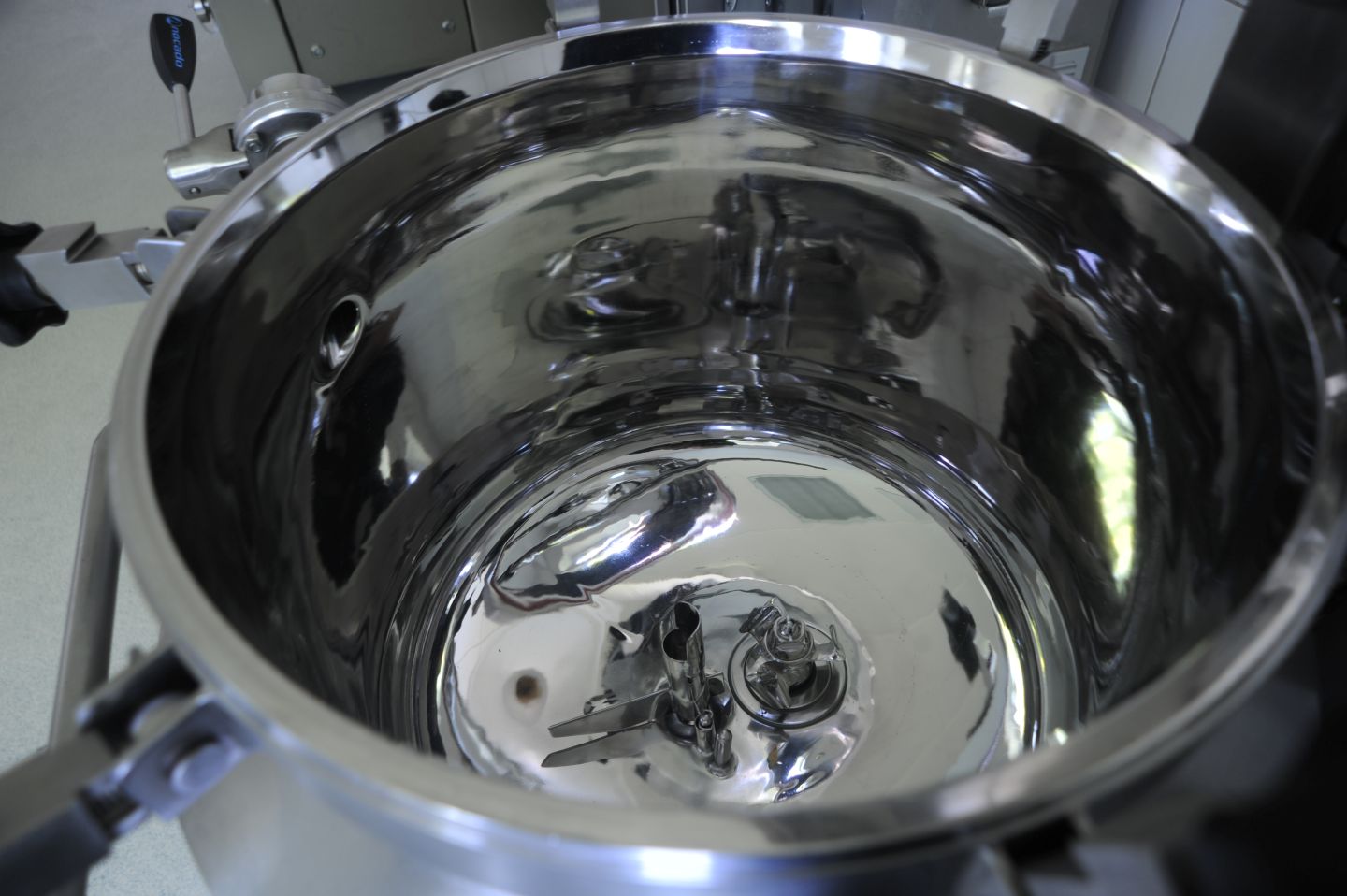 Becomix | RW60 + AB50 - Used homogenizing mixer for sale